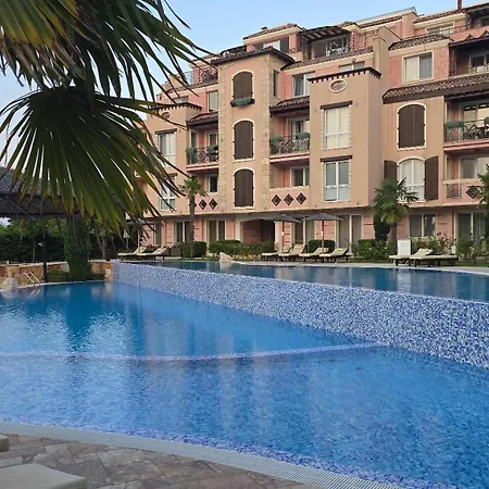 Apartmán Beachfront 100 M From Smokinya Kavatsi By Flat Manаger